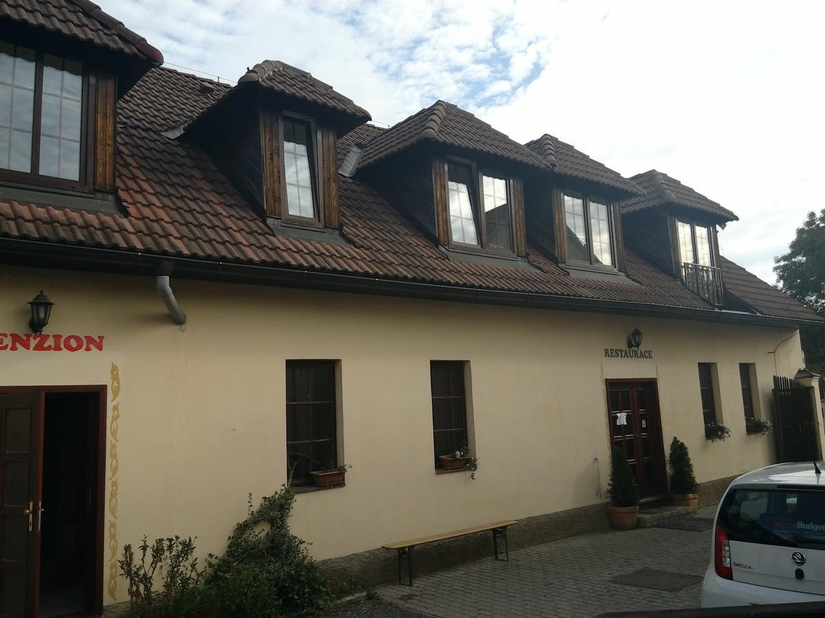 Penzion Na Jizdarne Stary Plzenec Buitenkant foto