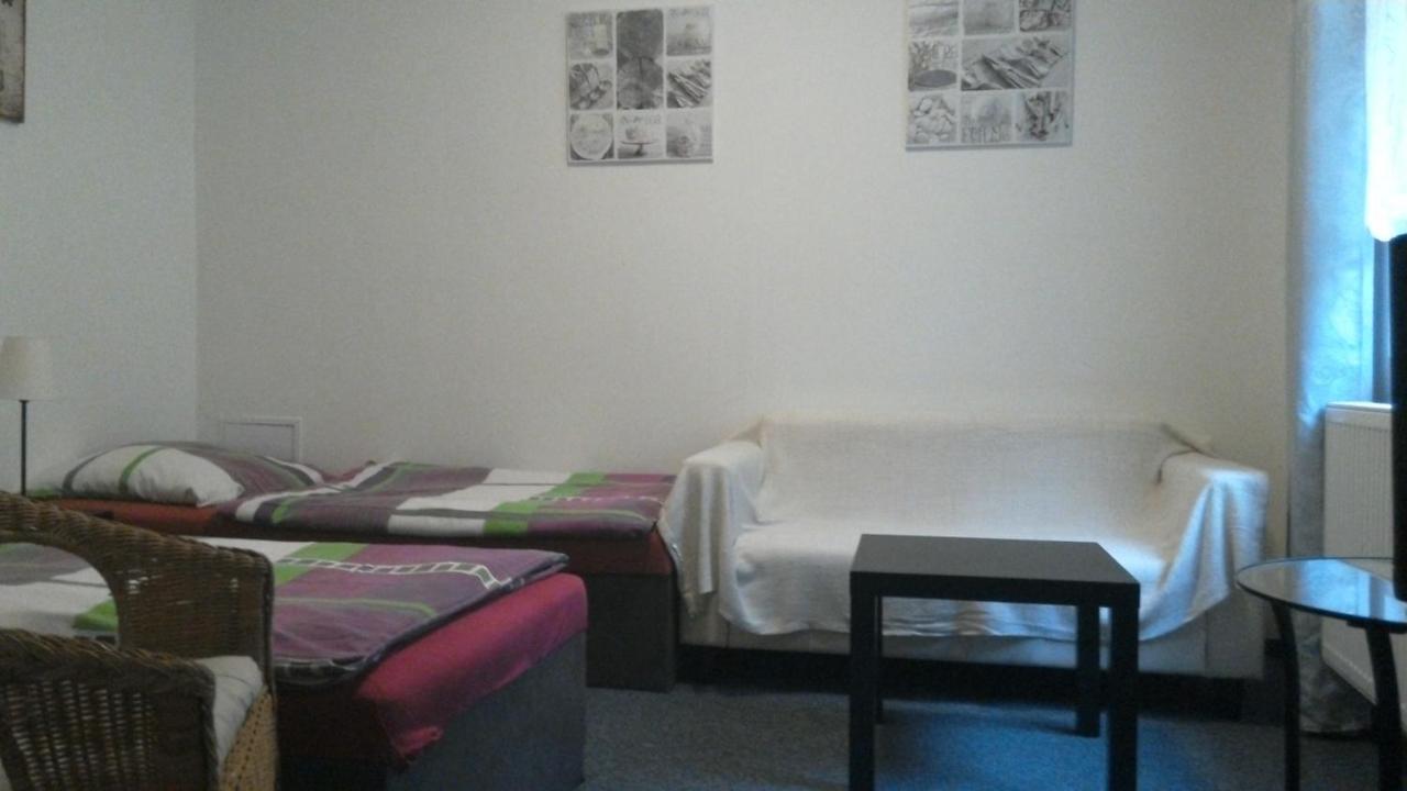 Penzion Na Jizdarne Stary Plzenec Buitenkant foto